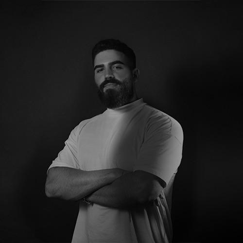 alt image