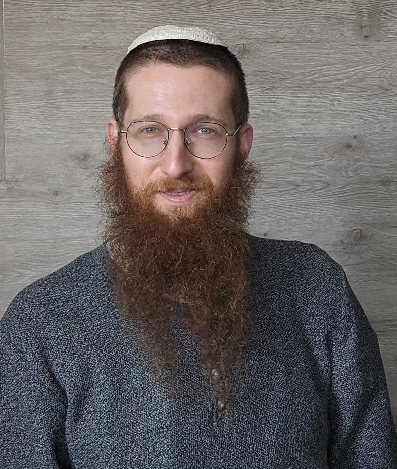 alt image
